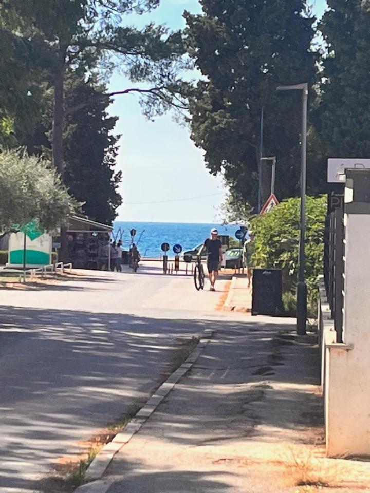 Apartmani Lido Basanija Bagian luar foto